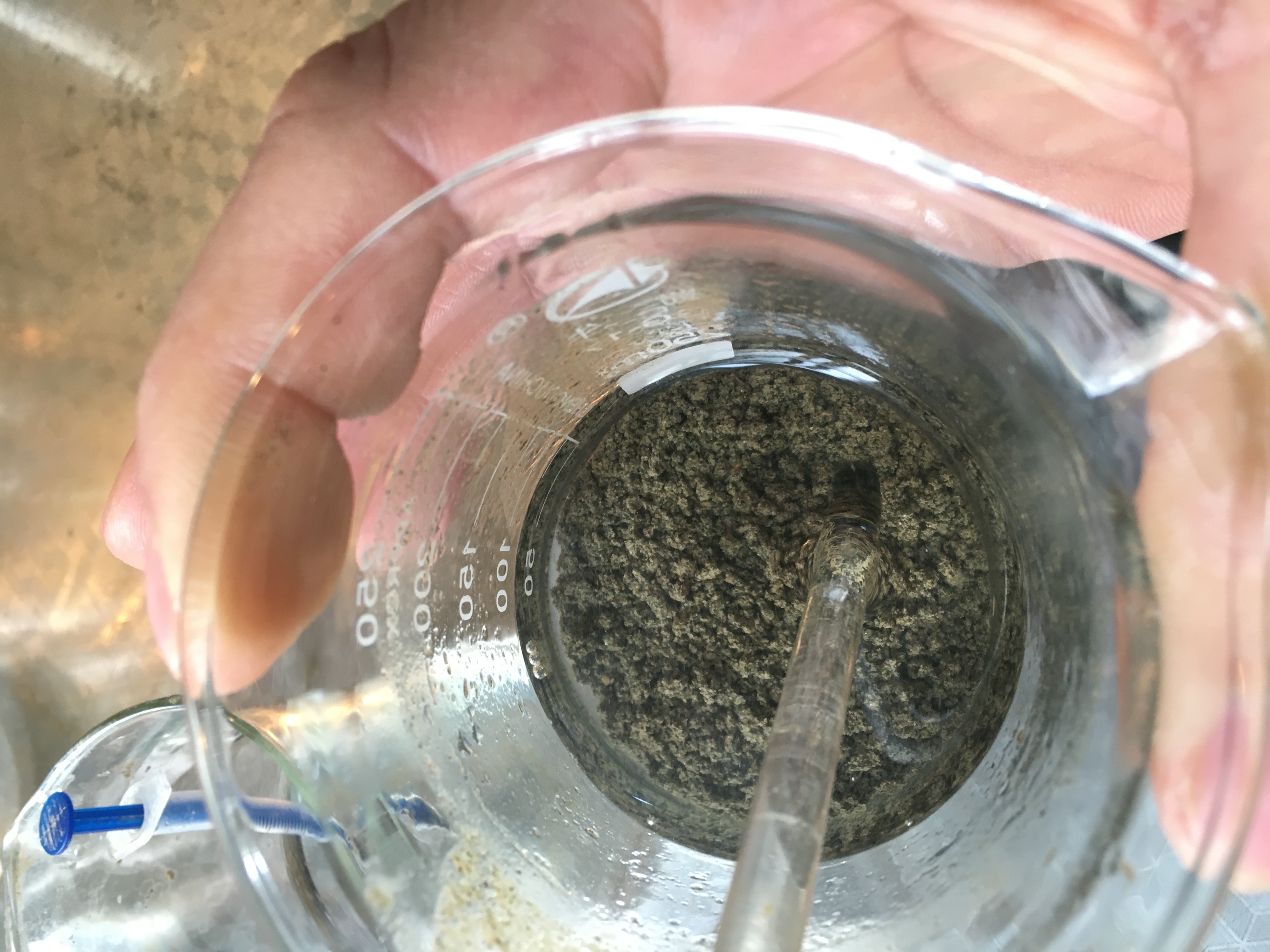 石材廠加工污水處理用什么聚丙烯酰胺好？